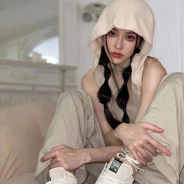 滑板少年